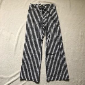Just Living Women’s Striped Pants Size Small